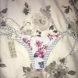 LIMITED EDITION. FRANKIES BIKINI.